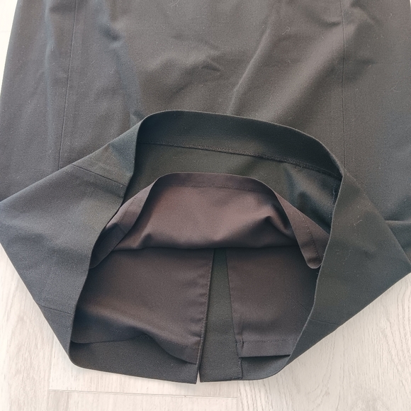 Loft Classic Black Straight Pencil Skirt Lined Zipper Machine Wash Size 6T - Picture 4 of 11